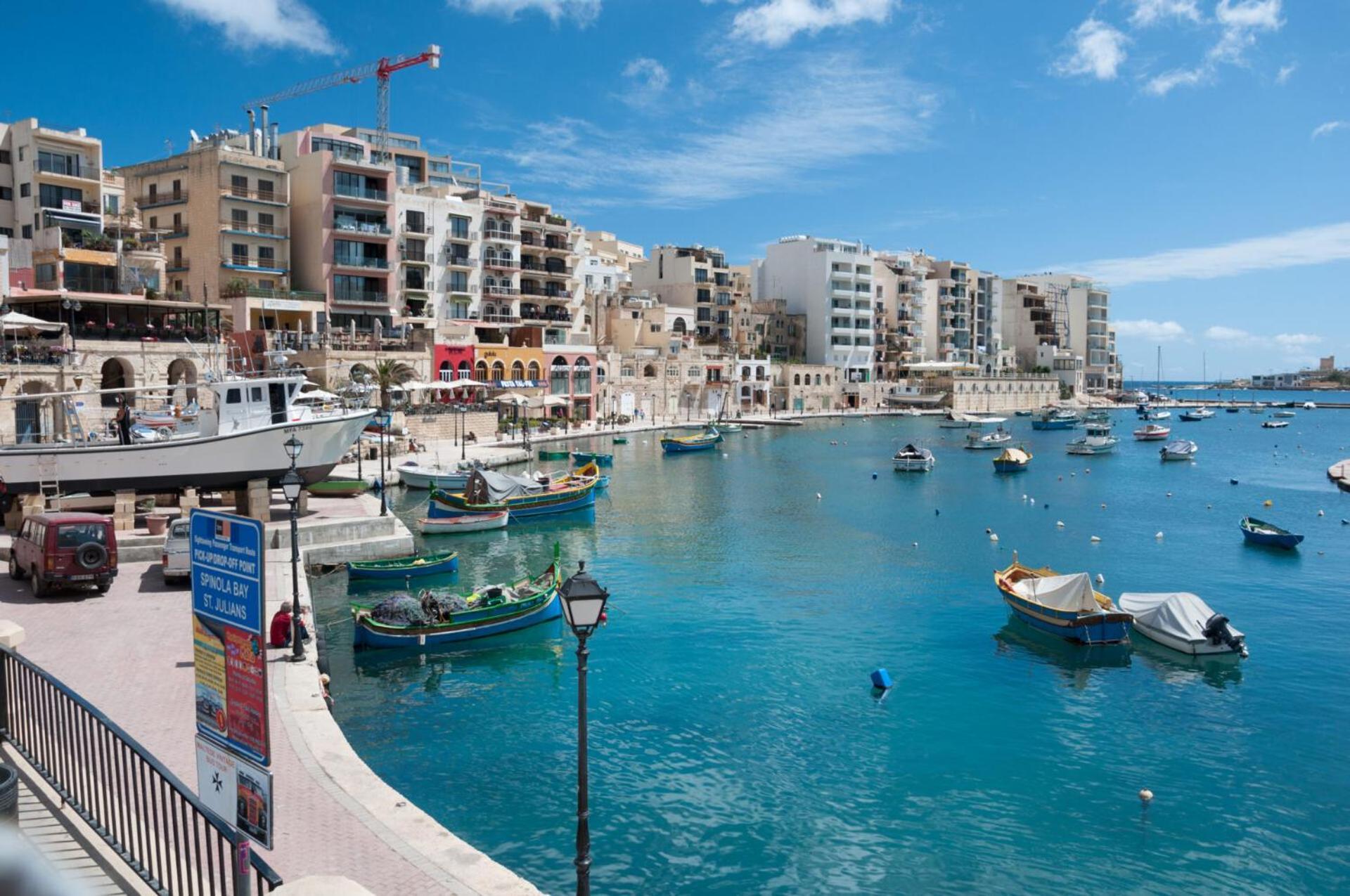 Luxury 2br Maisonette In Private Hot Tub Sliema