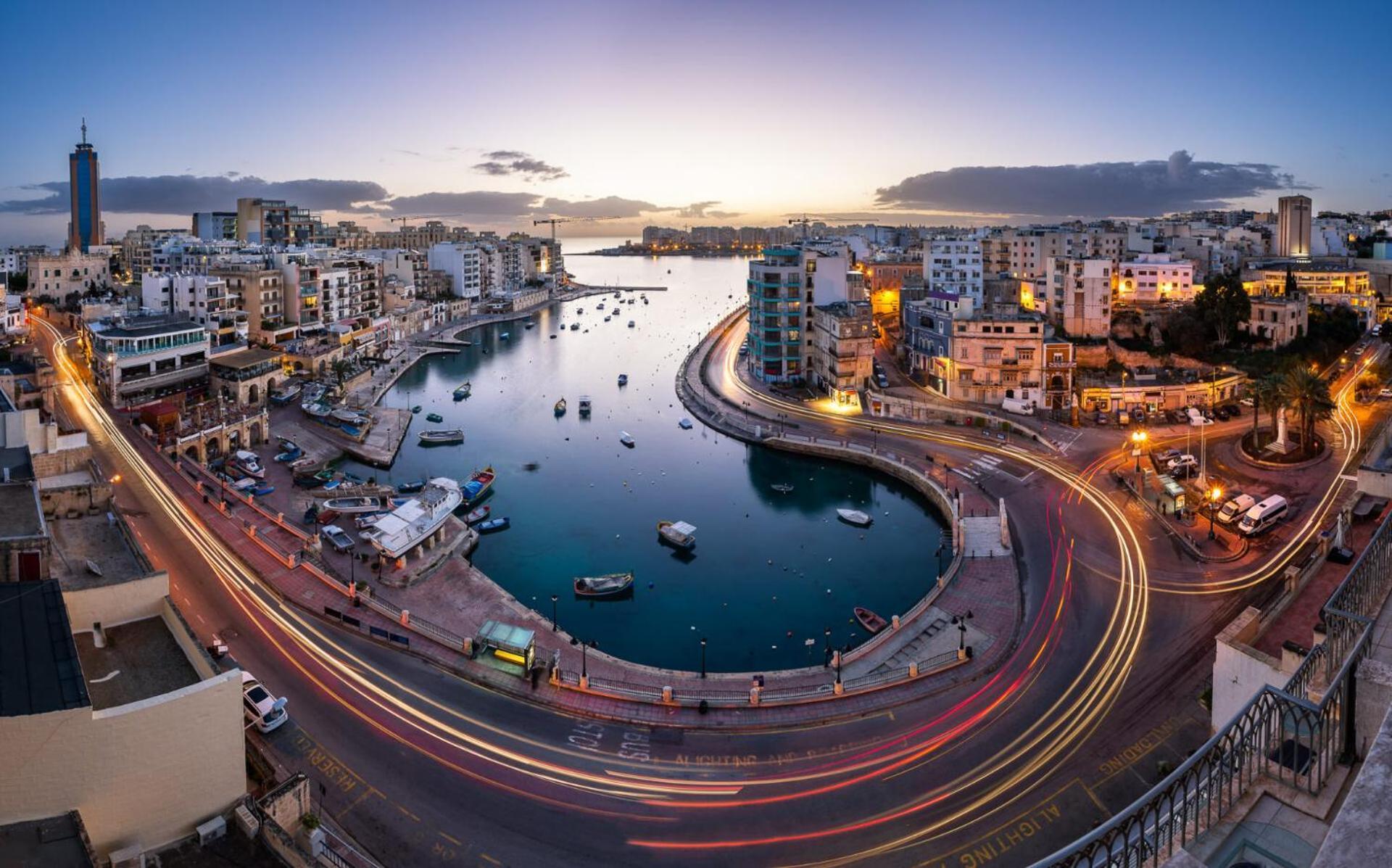 Apartment Luxury 2br Maisonette In Private Hot Tub Sliema